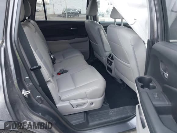 ✅ 2018 Honda Pilot EX-L • VIN: 5FNYF6H75JB012945 • Лот: 41167606. Опубликован ранее на IAAI с пробегом 73 430 миль. Бесплатный доступ к архиву аукционных продаж из США и подробный отчёт об истории автомобиля на DreamBid. Изображение 8.