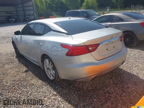 ✅ 2017 Nissan Maxima SL • VIN: 1N4AA6AP2HC376117 • Lot: 42596425. Listed on IAAI with 112,227 mi. Free auction sales archive from the USA and detailed vehicle history report at DreamBid. Image 3.