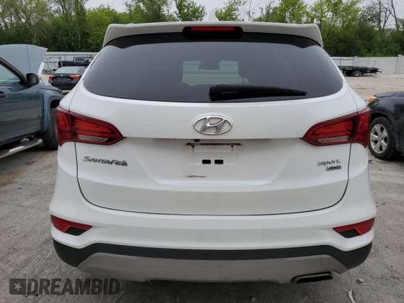 ✅ 2017 Hyundai Santa Fe 2.4L • VIN: 5XYZUDLB4HG418390 • Лот: 55275014. Опубликован ранее на Copart с пробегом 69 981 миль. Бесплатный доступ к архиву аукционных продаж из США и подробный отчёт об истории автомобиля на DreamBid. Изображение 6.