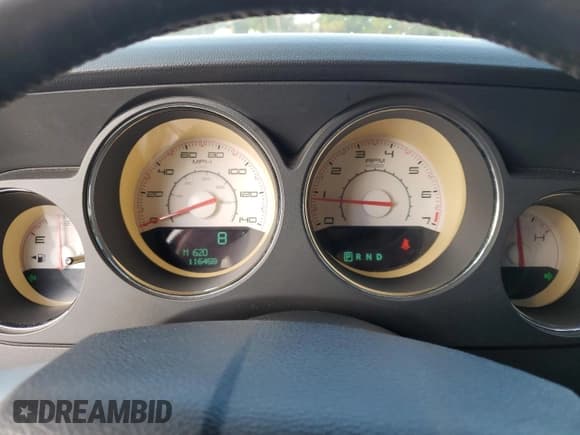 ✅ 2012 Dodge Challenger SXT • VIN: 2C3CDYAG6CH162098 • Lot: 43852645. Wystawiony na Copart z przebiegiem 116 458 mil. Bezpłatny archiwum sprzedaży aukcyjnych z USA i szczegółowy raport historii pojazdu na DreamBid. Zdjęcie 9.