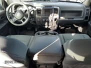 ✅ 2018 Ram 3500 Tradesman • VIN: 3C63R3GL2JG120147 • Lot: 43287145. Wystawiony na Copart z przebiegiem 172 861 mil. Bezpłatny archiwum sprzedaży aukcyjnych z USA i szczegółowy raport historii pojazdu na DreamBid. Zdjęcie 8.