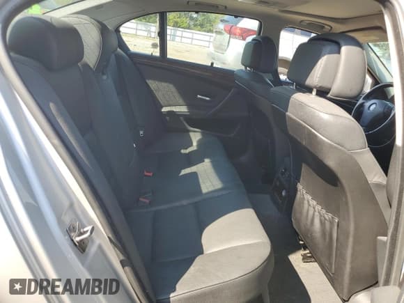 ✅ 2010 BMW 5 Series 528i xDrive • VIN: WBANV1C53AC159855 • Lot: 71238205. Listed on Copart with 217,052 mi. Free auction sales archive from the USA and detailed vehicle history report at DreamBid. Image 10.