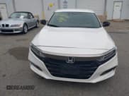 ✅ 2018 Honda Accord Sport • VIN: 1HGCV1F36JA159429 • Lot: 43807316. Wystawiony na IAAI z przebiegiem 85 614 mil. Bezpłatny archiwum sprzedaży aukcyjnych z USA i szczegółowy raport historii pojazdu na DreamBid. Zdjęcie 12.