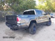 ✅ 2022 Toyota Tacoma TRD Off Road • VIN: 3TMCZ5ANXNM461415 • Лот: 43540871. Опубликован ранее на IAAI с пробегом 74 677 миль. Бесплатный доступ к архиву аукционных продаж из США и подробный отчёт об истории автомобиля на DreamBid. Изображение 4.