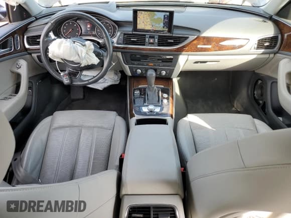 ✅ 2016 Audi A6 Prestige • VIN: WAUHGAFC1GN141000 • Lot: 70277685. Wystawiony na Copart z przebiegiem 76 359 mil. Bezpłatny archiwum sprzedaży aukcyjnych z USA i szczegółowy raport historii pojazdu na DreamBid. Zdjęcie 8.