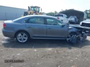 ✅ 2014 Volkswagen Passat SE • VIN: 1VWBS7A38EC114237 • Lot: 42681199. Wystawiony na IAAI z przebiegiem 145 750 mil. Bezpłatny archiwum sprzedaży aukcyjnych z USA i szczegółowy raport historii pojazdu na DreamBid. Zdjęcie 13.