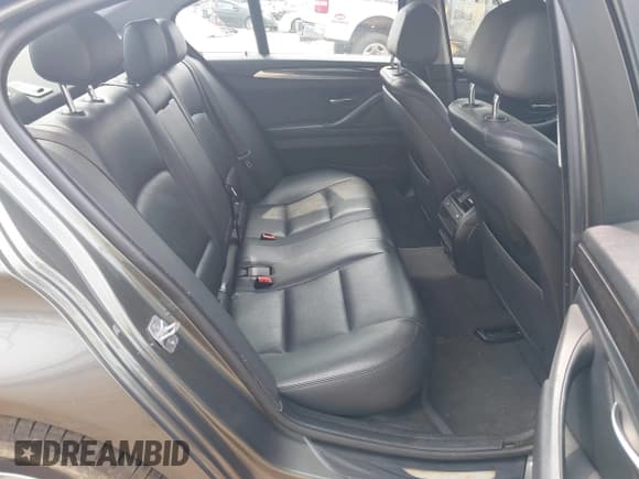 ✅ 2014 BMW 5 Series 528i xDrive • VIN: WBA5A7C51ED615091 • Лот: 42469450. Опубликован ранее на IAAI с пробегом 94 862 миль. Бесплатный доступ к архиву аукционных продаж из США и подробный отчёт об истории автомобиля на DreamBid. Изображение 8.