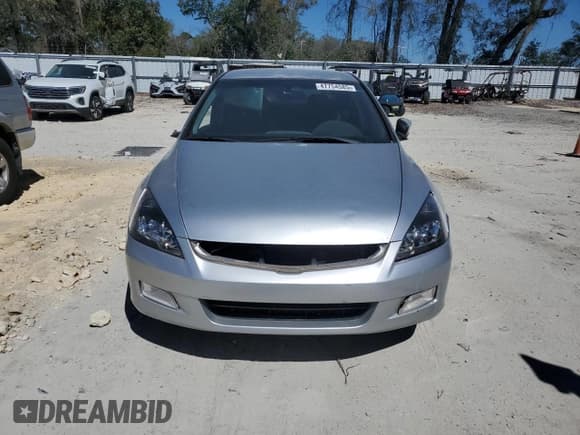 ✅ 2006 Honda Accord LX SE • VIN: 1HGCM55306A149692 • Lot: 47754585. Wystawiony na Copart z przebiegiem 268 122 mil. Bezpłatny archiwum sprzedaży aukcyjnych z USA i szczegółowy raport historii pojazdu na DreamBid. Zdjęcie 5.