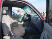 ✅ 2001 Toyota Tacoma PreRunner • VIN: 5TESN92N51Z853910 • Lot: 42596787. Listed on IAAI with 232,618 mi. Free auction sales archive from the USA and detailed vehicle history report at DreamBid. Image 5.