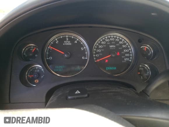 ✅ 2012 Chevrolet Suburban LT • VIN: 1GNSKJE72CR220164 • Lot: 75319034. Wystawiony na Copart z przebiegiem 104 327 mil. Bezpłatny archiwum sprzedaży aukcyjnych z USA i szczegółowy raport historii pojazdu na DreamBid. Zdjęcie 9.