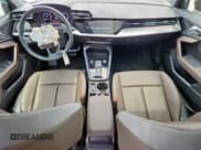 ✅ 2024 Audi A3 Premium • VIN: WAUGUDGY7RA003150 • Лот: 63785695. Опубликован ранее на Copart с пробегом 12 599 миль. Бесплатный доступ к архиву аукционных продаж из США и подробный отчёт об истории автомобиля на DreamBid. Изображение 8.