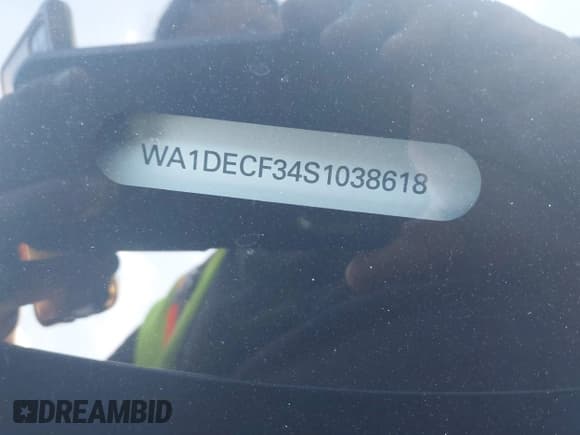 ✅ 2025 Audi Q3 S line Premium • VIN: WA1DECF34S1038618 • Lot: 42747239. Listed on IAAI with 409 mi. Free auction sales archive from the USA and detailed vehicle history report at DreamBid. Image 17.