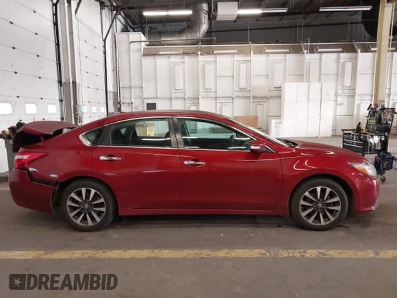 ✅ 2017 Nissan Altima S • VIN: 1N4AL3AP5HC259527 • Lot: 43491212. Listed on IAAI with 120,913 mi. Free auction sales archive from the USA and detailed vehicle history report at DreamBid. Image 14.
