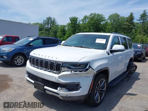 ✅ 2022 Jeep Wagoneer Series II • VIN: 1C4SJVBT6NS114526 • Лот: 42509021. Опубликован ранее на IAAI с пробегом 65 891 миль. Бесплатный доступ к архиву аукционных продаж из США и подробный отчёт об истории автомобиля на DreamBid. Изображение 2.