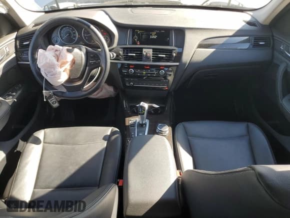 ✅ 2015 BMW X3 xDrive28i • VIN: 5UXWX9C55F0D53748 • Lot: 84928315. Wystawiony na Copart z przebiegiem 109 068 mil. Bezpłatny archiwum sprzedaży aukcyjnych z USA i szczegółowy raport historii pojazdu na DreamBid. Zdjęcie 8.