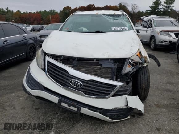 ✅ 2012 Kia Sportage LX • VIN: KNDPB3A25C7305693 • Lot: 90636605. Listed on Copart with 142,797 mi. Free auction sales archive from the USA and detailed vehicle history report at DreamBid. Image 5.