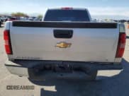 ✅ 2007 Chevrolet Silverado 1500 1LT • VIN: 2GCEC19C271616507 • Lot: 76077914. Listed on Copart with 198,723 mi. Free auction sales archive from the USA and detailed vehicle history report at DreamBid. Image 6.