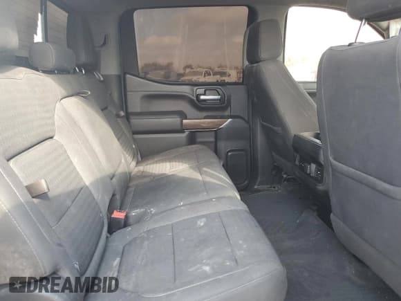 ✅ 2021 Chevrolet Silverado 1500 LT Trail Boss • VIN: 1GCPYFED7MZ279437 • Lot: 86627945. Wystawiony na Copart z przebiegiem 141 252 mil. Bezpłatny archiwum sprzedaży aukcyjnych z USA i szczegółowy raport historii pojazdu na DreamBid. Zdjęcie 10.