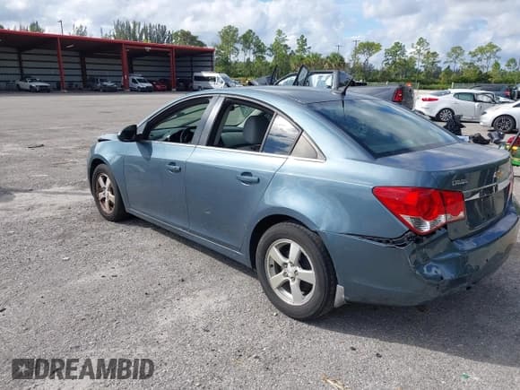 ✅ 2012 Chevrolet Cruze 1LT • VIN: 1G1PF5SC8C7301380 • Лот: 43804522. Опубликован ранее на IAAI с пробегом 114 456 миль. Бесплатный доступ к архиву аукционных продаж из США и подробный отчёт об истории автомобиля на DreamBid. Изображение 3.