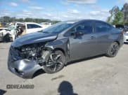 ✅ 2025 Nissan Versa SR • VIN: 3N1CN8FV1SL829930 • Лот: 82457485. Опубликован ранее на Copart с пробегом 5 546 миль. Бесплатный доступ к архиву аукционных продаж из США и подробный отчёт об истории автомобиля на DreamBid. Изображение 1.