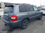 ✅ 2007 Toyota Highlander w/3rd Row • VIN: JTEEW21A970042499 • Lot: 42781718. Wystawiony na IAAI z przebiegiem 232 747 mil. Bezpłatny archiwum sprzedaży aukcyjnych z USA i szczegółowy raport historii pojazdu na DreamBid. Zdjęcie 4.