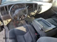 ✅ 2003 Chevrolet Silverado 1500 • VIN: 2GCEK19V431116024 • Лот: 41460605. Опубликован ранее на Copart с пробегом 216 710 миль. Бесплатный доступ к архиву аукционных продаж из США и подробный отчёт об истории автомобиля на DreamBid. Изображение 8.