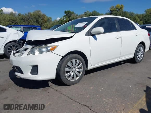 ✅ 2012 Toyota Corolla LE • VIN: 2T1BU4EE8CC869061 • Lot: 43345386. Wystawiony na IAAI z przebiegiem 163 134 mil. Bezpłatny archiwum sprzedaży aukcyjnych z USA i szczegółowy raport historii pojazdu na DreamBid. Zdjęcie 17.