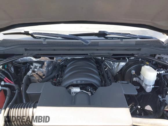 ✅ 2015 GMC Sierra 1500 • VIN: 3GTP1VEJ4FG532043 • Lot: 42525636. Wystawiony na IAAI z przebiegiem 69 468 mil. Bezpłatny archiwum sprzedaży aukcyjnych z USA i szczegółowy raport historii pojazdu na DreamBid. Zdjęcie 10.