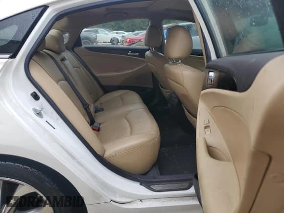 ✅ 2013 Hyundai Sonata SE • VIN: 5NPEC4ABXDH715946 • Lot: 71599644. Listed on Copart with 183,601 mi. Free auction sales archive from the USA and detailed vehicle history report at DreamBid. Image 10.