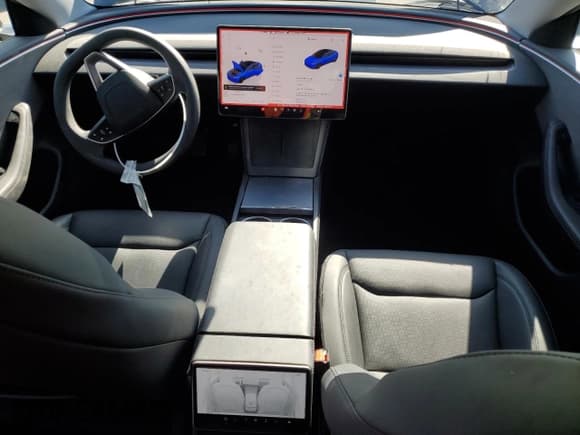 ✅ 2025 Tesla Model 3 Long Range • VIN: 5YJ3E1EA7SF027934 • Lot: 87295335. Listed on Copart with 7,228 mi. Free auction sales archive from the USA and detailed vehicle history report at DreamBid. Image 8.