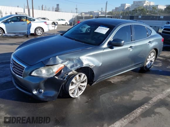 ✅ 2011 Infiniti M • VIN: JN1AY1AP3BM520349 • Лот: 41319793. Опубликован ранее на IAAI с пробегом 71 283 миль. Бесплатный доступ к архиву аукционных продаж из США и подробный отчёт об истории автомобиля на DreamBid. Изображение 2.