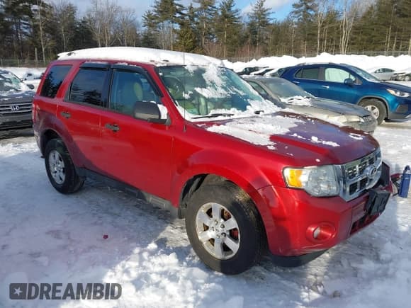 ✅ 2012 Ford Escape XLT • VIN: 1FMCU9D71CKB86648 • Лот: 41589494. Опубликован ранее на IAAI с пробегом 161 439 миль. Бесплатный доступ к архиву аукционных продаж из США и подробный отчёт об истории автомобиля на DreamBid. Изображение 1.