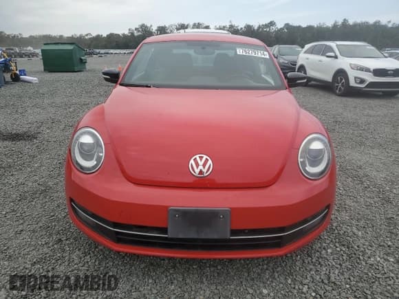 ✅ 2012 Volkswagen Beetle Turbo • VIN: 3VW467AT7CM649911 • Lot: 76279714. Listed on Copart with 117,326 mi. Free auction sales archive from the USA and detailed vehicle history report at DreamBid. Image 5.