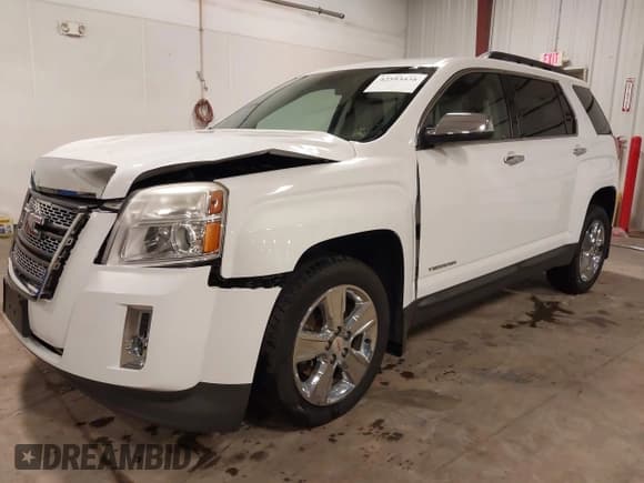 ✅ 2015 GMC Terrain SLT • VIN: 2GKALSEK7F6263981 • Lot: 42593438. Wystawiony na IAAI z przebiegiem 132 067 mil. Bezpłatny archiwum sprzedaży aukcyjnych z USA i szczegółowy raport historii pojazdu na DreamBid. Zdjęcie 2.