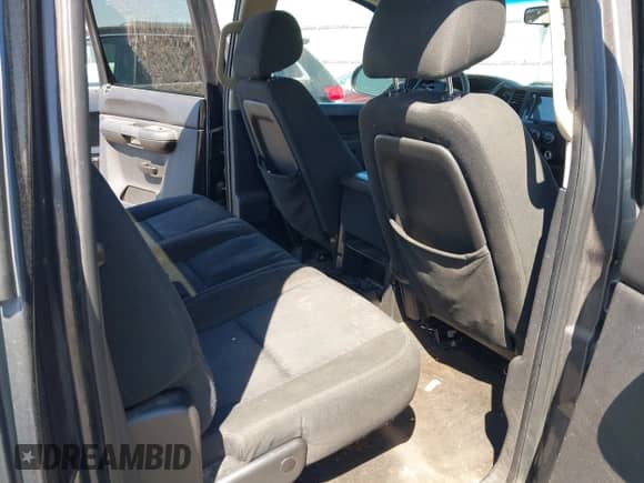 2010 Chevrolet Silverado 1500 LT z VIN 3GCRCSEA2AG188643, wystawiony jako IAAI lot #41780836 z przebiegiem 310 498 mil mil oraz . Historia ofert i sprzedaży dostępna na DreamBid. Obrazek 8.