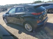 ✅ 2021 Hyundai Kona SEL • VIN: KM8K22AA6MU661001 • Лот: 79217044. Опубликован ранее на Copart с пробегом 88 368 миль. Бесплатный доступ к архиву аукционных продаж из США и подробный отчёт об истории автомобиля на DreamBid. Изображение 2.