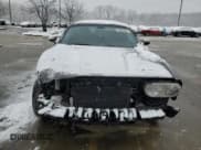 ✅ 2009 Dodge Challenger R/T • VIN: 2B3LJ54T29H503261 • Lot: 43987605. Wystawiony na Copart z przebiegiem 184 812 mil. Bezpłatny archiwum sprzedaży aukcyjnych z USA i szczegółowy raport historii pojazdu na DreamBid. Zdjęcie 5.