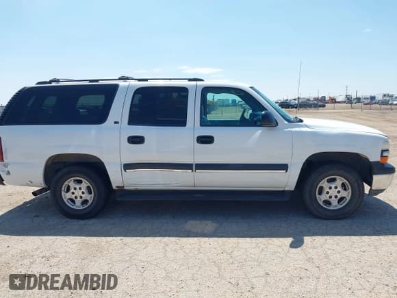 ✅ 2002 Chevrolet Suburban LS • VIN: 3GNEC16Z62G329185 • Лот: 42407727. Опубликован ранее на IAAI с пробегом 237 042 миль. Бесплатный доступ к архиву аукционных продаж из США и подробный отчёт об истории автомобиля на DreamBid. Изображение 13.