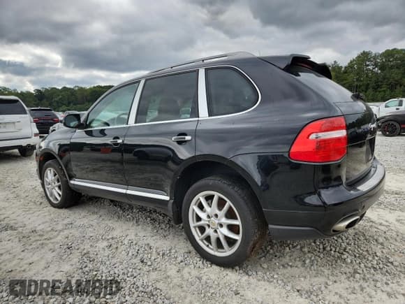 ✅ 2008 Porsche Cayenne S • VIN: WP1AB29P98LA34618 • Lot: 84436805. Wystawiony na Copart z przebiegiem 302 170 mil. Bezpłatny archiwum sprzedaży aukcyjnych z USA i szczegółowy raport historii pojazdu na DreamBid. Zdjęcie 2.
