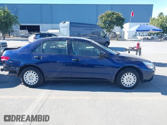 ✅ 2004 Honda Accord DX • VIN: 1HGCM55154A138800 • Lot: 43617472. Listed on IAAI with 35,894 mi. Free auction sales archive from the USA and detailed vehicle history report at DreamBid. Image 14.