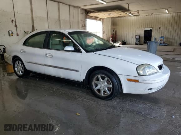 ✅ 2001 Mercury Sable LS • VIN: 1MEFM53U61A623269 • Lot: 64177125. Wystawiony na Copart z przebiegiem 137 647 mil. Bezpłatny archiwum sprzedaży aukcyjnych z USA i szczegółowy raport historii pojazdu na DreamBid. Zdjęcie 4.