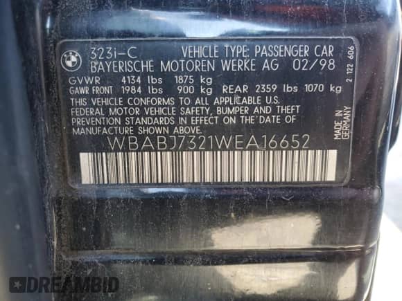 1998 BMW 3 Series 323i z VIN WBABJ7321WEA16652, wystawiony jako Copart lot #52696515 z przebiegiem Nie podano mil oraz Nie do naprawy • Non repairable. Historia ofert i sprzedaży dostępna na DreamBid. Obrazek 12.