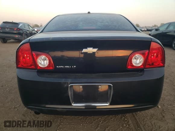 ✅ 2010 Chevrolet Malibu 2LT • VIN: 1G1ZD5EB5AF111024 • Lot: 75194724. Wystawiony na Copart z przebiegiem 124 584 mil. Bezpłatny archiwum sprzedaży aukcyjnych z USA i szczegółowy raport historii pojazdu na DreamBid. Zdjęcie 6.