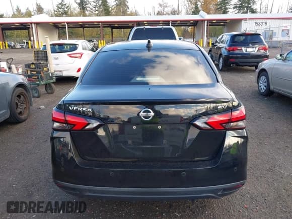 ✅ 2021 Nissan Versa SV • VIN: 3N1CN8EVXML813522 • Lot: 43657223. Wystawiony na IAAI z przebiegiem 99 298 mil. Bezpłatny archiwum sprzedaży aukcyjnych z USA i szczegółowy raport historii pojazdu na DreamBid. Zdjęcie 16.