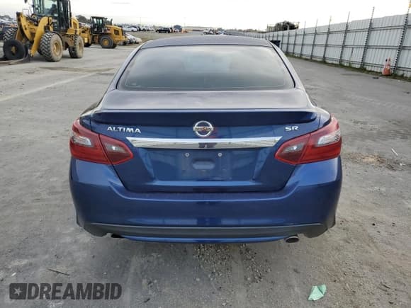 ✅ 2017 Nissan Altima SR • VIN: 1N4AL3AP4HC484764 • Lot: 91515215. Wystawiony na Copart z przebiegiem 58 842 mil. Bezpłatny archiwum sprzedaży aukcyjnych z USA i szczegółowy raport historii pojazdu na DreamBid. Zdjęcie 6.