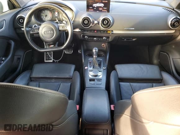 ✅ 2015 Audi A3 Premium • VIN: WAUBFGFF6F1070162 • Лот: 92470585. Опубликован ранее на Copart с пробегом 144 952 миль. Бесплатный доступ к архиву аукционных продаж из США и подробный отчёт об истории автомобиля на DreamBid. Изображение 8.