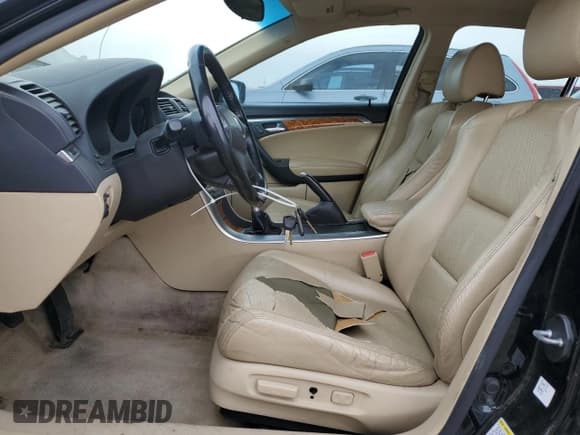 ✅ 2004 Acura TL • VIN: 19UUA65564A035875 • Lot: 86168165. Wystawiony na Copart z przebiegiem 186 119 mil. Bezpłatny archiwum sprzedaży aukcyjnych z USA i szczegółowy raport historii pojazdu na DreamBid. Zdjęcie 7.