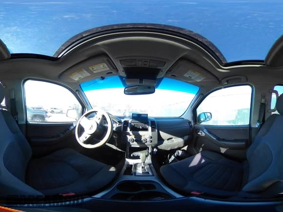 ✅ 2006 Nissan Pathfinder SE Off Road • VIN: 5N1AR18W26C656129 • Lot: 43769788. Wystawiony na IAAI z przebiegiem 198 959 mil. Bezpłatny archiwum sprzedaży aukcyjnych z USA i szczegółowy raport historii pojazdu na DreamBid. Zdjęcie 18.