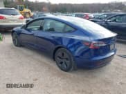 ✅ 2021 Tesla Model 3 Long Range • VIN: 5YJ3E1EB1MF974477 • Lot: 43647330. Wystawiony na IAAI z przebiegiem 46 051 mil. Bezpłatny archiwum sprzedaży aukcyjnych z USA i szczegółowy raport historii pojazdu na DreamBid. Zdjęcie 3.