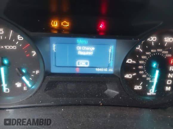 ✅ 2015 Ford Explorer • VIN: 1FM5K8B86FGA16474 • Lot: 40575399. Wystawiony na IAAI z przebiegiem 184 516 mil. Bezpłatny archiwum sprzedaży aukcyjnych z USA i szczegółowy raport historii pojazdu na DreamBid. Zdjęcie 7.